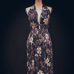 New! Illa Illa Grey Floral Halter maxi dress Size L